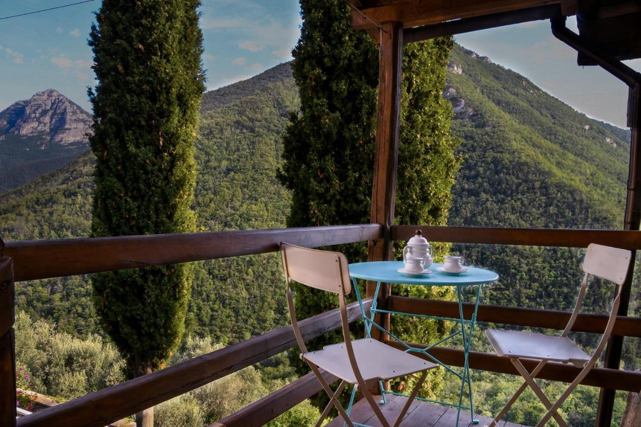 Agriturismo Nonnamelia Nasino 外观 照片