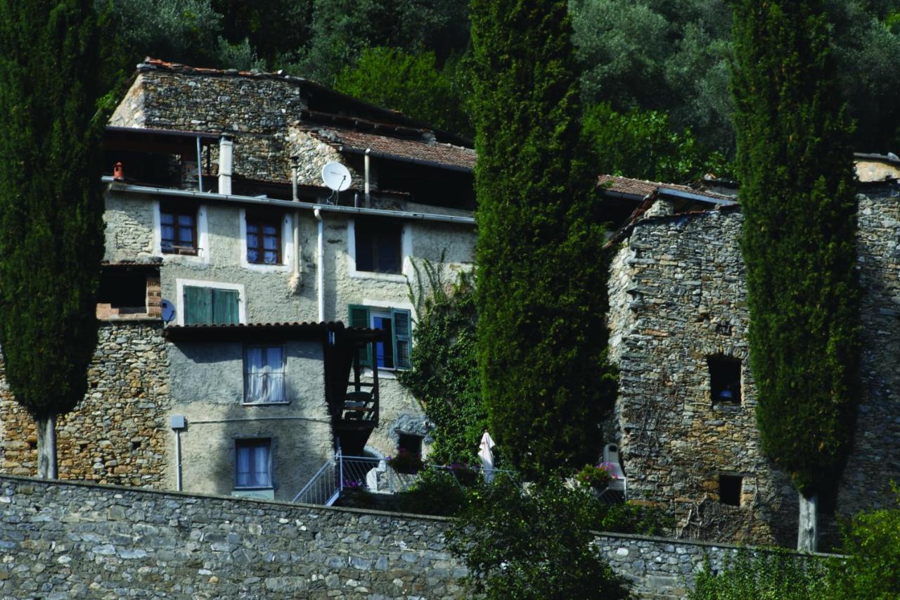 Agriturismo Nonnamelia Nasino 外观 照片