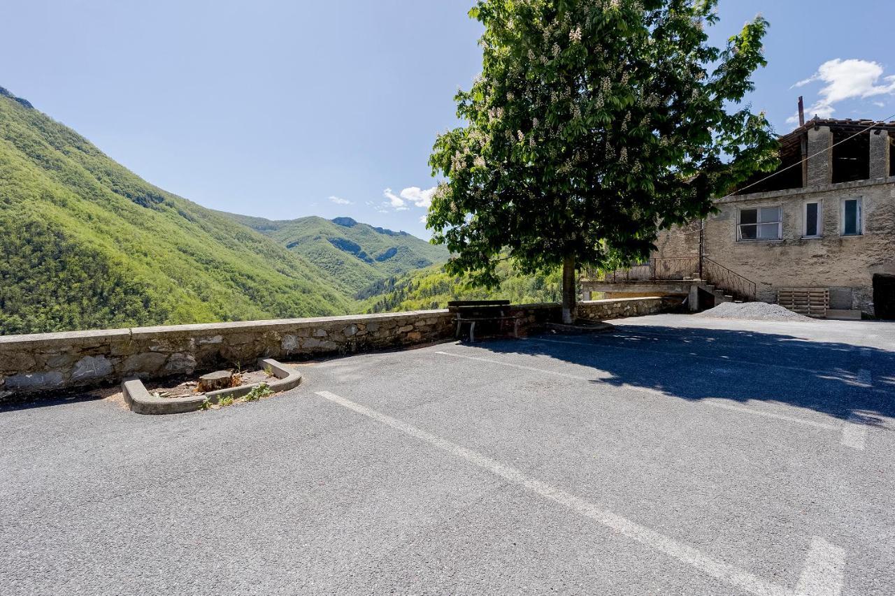 Agriturismo Nonnamelia Nasino 外观 照片